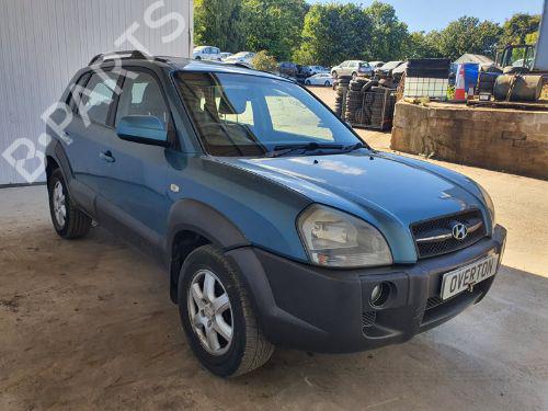 Used Rear right seatbelt HYUNDAI TUCSON (JM) 2.0 CRDi All-wheel Drive (113 hp) 29651858