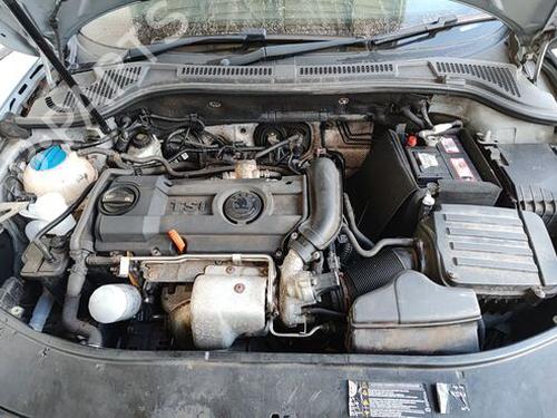 Fuel flap SKODA SUPERB II (3T4) 1.6 TDI | BP29675961C131 