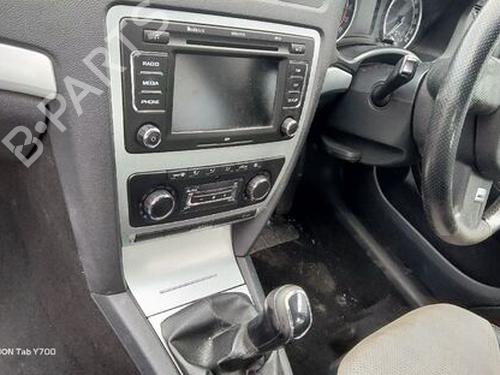 Radio SKODA OCTAVIA II Combi (1Z5) 2.0 TDI RS | BP29658888E6