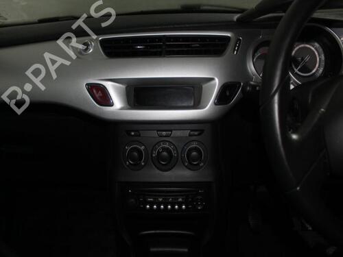 Fuel flap CITROËN C3 Picasso (SH_) 1.4 VTi 95 (SH8FSC, SH8FP0, SH8FP6) | BP29675477C131