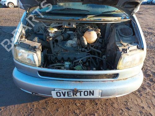 Power steering reservoir VW TRANSPORTER T4 Bus (70B, 70C, 7DB, 7DK, 70J, 70K, 7DC, 7DJ) 2.5 | BP29656284M117 