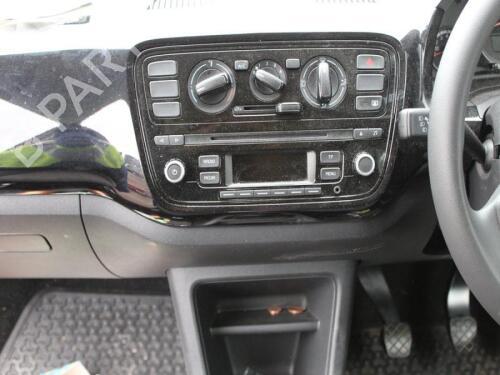 Left taillight VW UP! (121, 122, BL1, BL2, BL3, 123) 1.0 | BP29679443C34