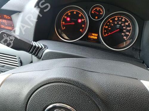 Ceinture de sécurité arrière gauche VAUXHALL ASTRA Mk V (H) (A04) 1.6 (L48) | BP29681711I29 