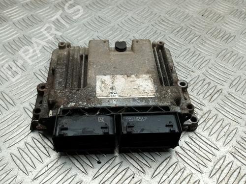 Used Engine control unit (ECU) Engine control unit (ECU) FORD FIESTA VI (CB1, CCN) 1.5 TDCi (75 hp) 30981612 30981612
