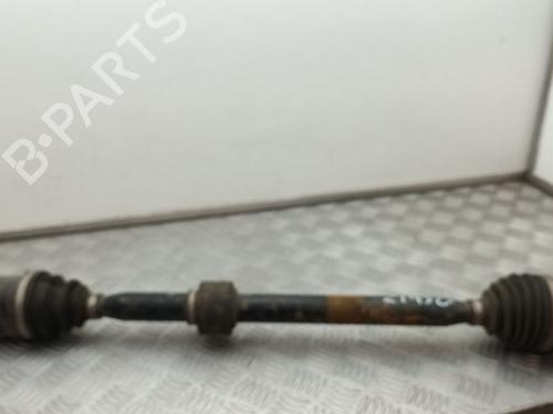 Right front driveshaft TOYOTA AURIS (_E18_) 1.4 D-4D (NDE180_, NDE180R) | BP28640692M39 