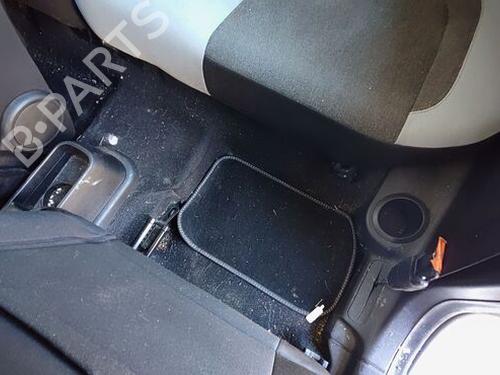 Left front seat FIAT PUNTO (199_) 1.2 (199AXZ1A, 199BXZ1A) | BP33189092C15  - Image 14