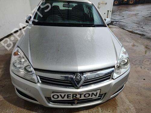 Left headlight VAUXHALL ASTRA Mk IV (G) Hatchback (T98) 1.4 16V (F08, F48) | BP31693217C28 