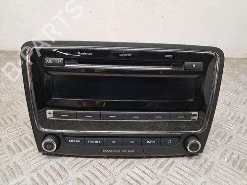 Radio SKODA OCTAVIA II (1Z3) 1.6 LPG (102 hp) 29678899