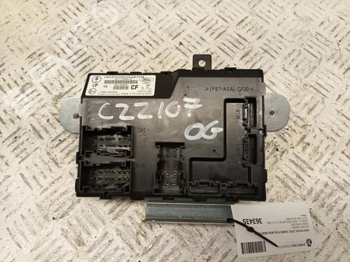 Used Fuse box FORD FIESTA VI (CB1, CCN) 1.0 EcoBoost (100 hp) 29658211
