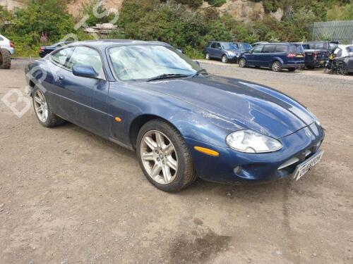 Front left seatbelt JAGUAR XK 8 Coupe (X100) 4.0 | BP28643009I26