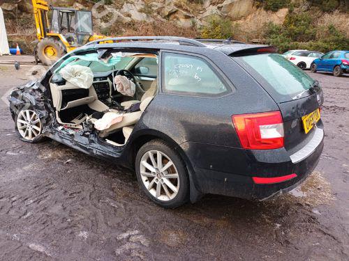 Front bumper reinforcement SKODA OCTAVIA III Combi (5E5, 5E6) 2.0 TDI | BP29663821C109