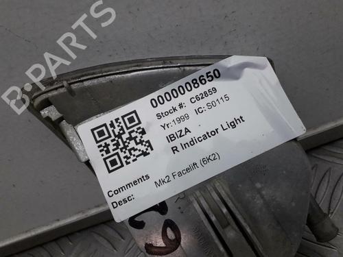 Right front indicator SEAT IBIZA II (6K1) 1.4 i | BP29645804C33
