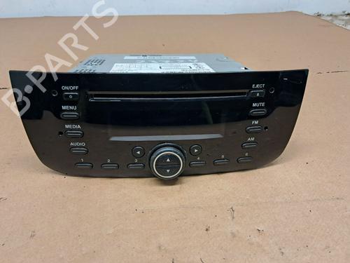 Used Radio FIAT PUNTO (199_) 1.4 (199AXB1A, 199BXB1A, 199BXB11, 199AXB11) (78 hp) 29670037