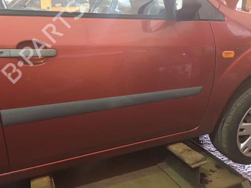 Dør høyre foran FORD FIESTA V (JH_, JD_) 1.4 TDCi (68 hp) 29665102