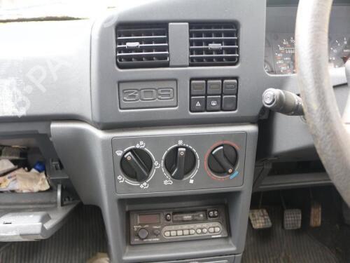 Front right door window PEUGEOT 309 II (3C, 3A) 1.4 | BP29669533C19 