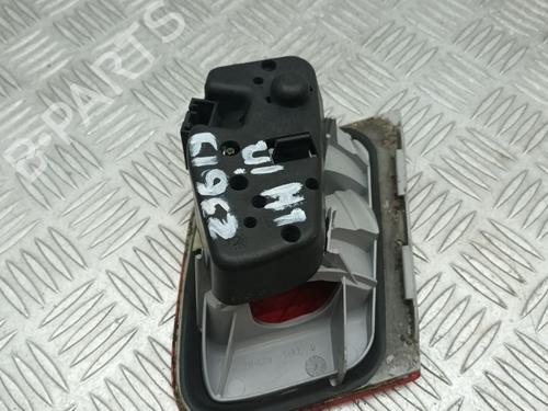 Feu arrière gauche BMW 3 (E46) 318 i | BP29665509C34