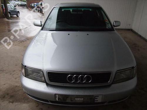 Right headlight AUDI A4 B5 (8D2) 2.4 | BP29645752C29 