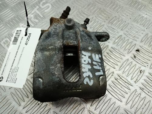 Venstre bremsekaliper foran RENAULT CLIO III (BR0/1, CR0/1) 1.2 16V (BR02, BR0J, BR11, CR02, CR0J, CR11) (75 hp) 29663433