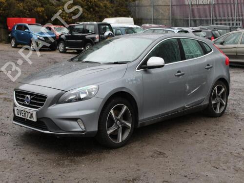 Generator VOLVO V40 Hatchback (525) T2 | BP29677521M7