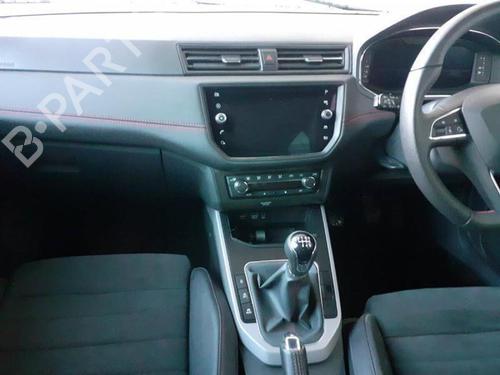 Used Glove box SEAT ARONA (KJ7, KJP) 1.0 TSI (116 hp) 29646703