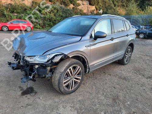 Front left window mechanism VW TIGUAN ALLSPACE (BW2, BJ2) 1.5 TSI | BP29653761C22