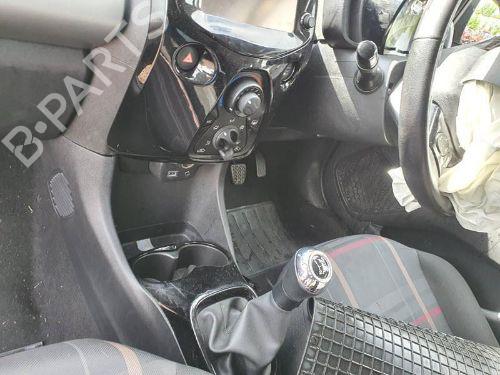 Glove box PEUGEOT 208 I (CA_, CC_) 1.2 VTI 82 | BP29651241C95