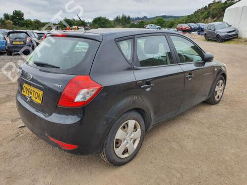 Radiator fan KIA CEE'D Hatchback (ED) 1.6 CRDi 90 | BP28634278M35 