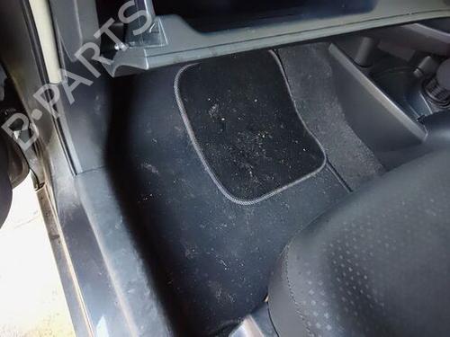 Right front suspension arm TOYOTA YARIS (_P9_) 1.33 VVT-i (NSP90_, NSP90R) | BP29668185M13