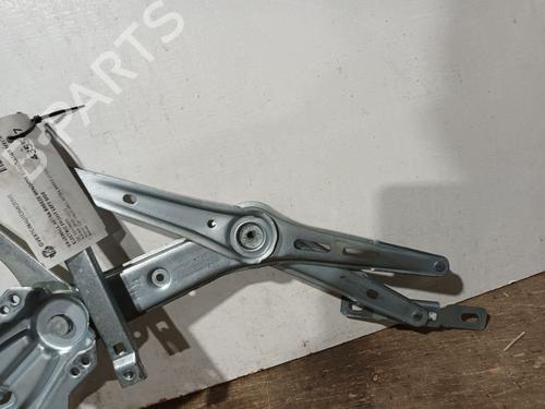 Fensterheber links vorne VAUXHALL ASTRA Mk V (H) (A04) 1.4 (L48) | BP29670139C22 