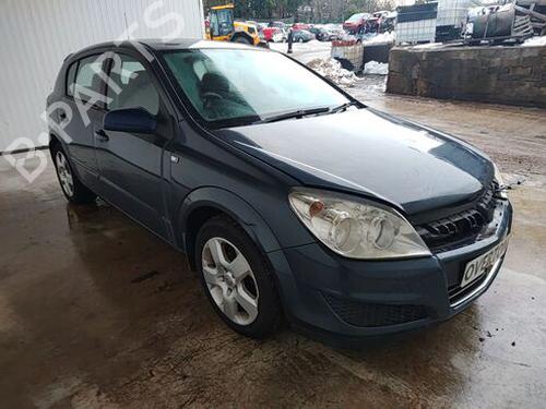 Rear left seatbelt VAUXHALL ASTRA Mk V (H) (A04) 1.4 (L48) | BP29670126I29 
