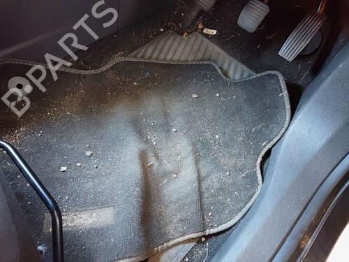 Left taillight VAUXHALL CORSA Mk III (D) (S07) 1.2 (L08) | BP29679210C34 