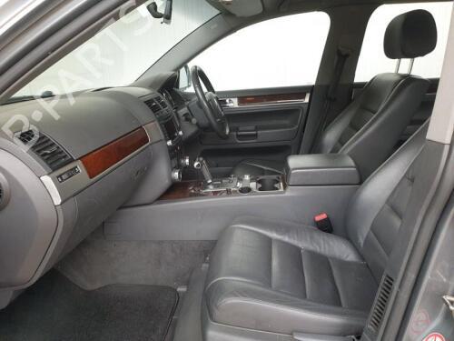 Højre bremsekaliber bag VW TOUAREG (7LA, 7L6, 7L7) 2.5 R5 TDI | BP29648685M106 