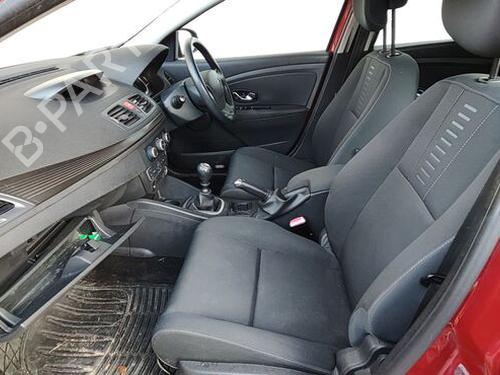 Radio RENAULT MEGANE III Coupe (DZ0/1_) 2.0 TCe (DZ1N) | BP29673675E6