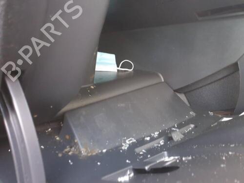 Rear center seatbelt RENAULT CLIO III (BR0/1, CR0/1) 1.2 16V (BR0P, CR0P) | BP29653182I27