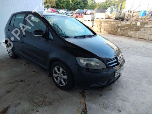 Fuel flap VW GOLF PLUS V (5M1, 521) 1.9 TDI | BP29666957C131 