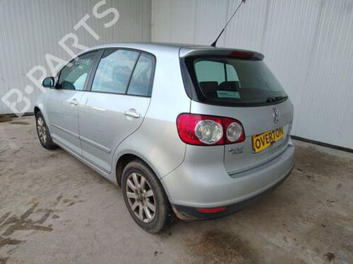 Wheel arch VW GOLF PLUS V (5M1, 521) 1.9 TDI | BP32377954C56 