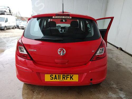 Zekeringkast VAUXHALL CORSA Mk III (D) (S07) 1.0 (L08) | BP29673474E1 