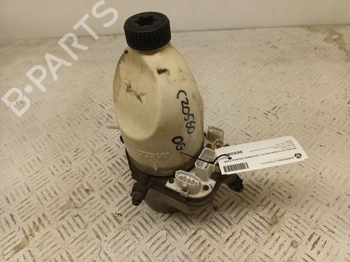 Used Power steering reservoir VAUXHALL VECTRA Mk II (C) GTS (Z02) 1.8 (140 hp) 29658750