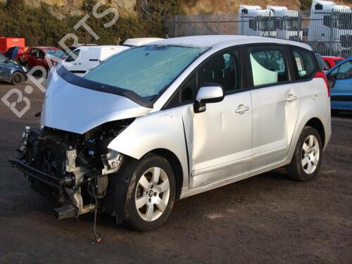 Right front brake caliper PEUGEOT 5008 (0U_, 0E_) 1.6 HDi | BP29679765M104