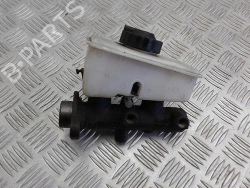Used Brake master cylinder KIA SPORTAGE SUV (K00) 2.0 i 16V 4WD (128 hp) 29648085