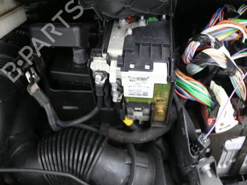 Front wiper motor PEUGEOT 5008 (0U_, 0E_) 1.6 HDi | BP29646952M29 