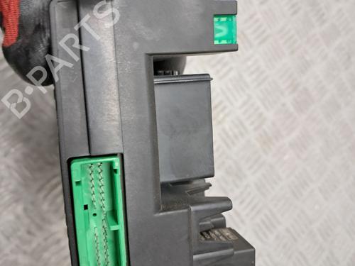 Fuse box LAND ROVER DISCOVERY III (L319) 2.7 TD 4x4 | BP29687483E1 