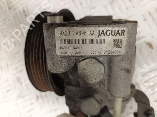 Power steering reservoir JAGUAR XF I (X250) 3.0 D | BP29663116M117 