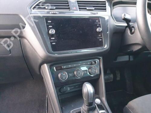 Front right window mechanism VW TIGUAN (AD1, AX1) 2.0 TDI | BP29647372C23 