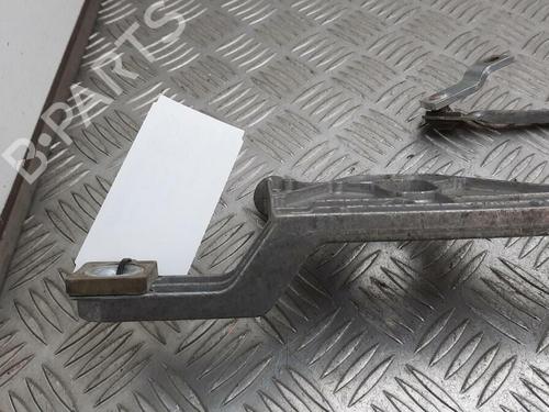 Scheibenwischergestänge vorne FORD FOCUS II (DA_, HCP, DP) 1.8 | BP29647354C83