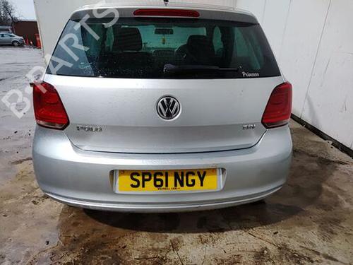 Left front seat VW TOURAN VAN (1T3) 1.6 TDI | BP32841833C15 - Image 2