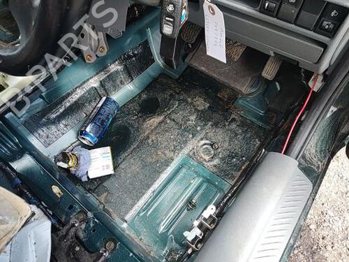 Right front indicator MAZDA 6 Hatchback (GG) 2.0 (GGES) | BP29666818C33