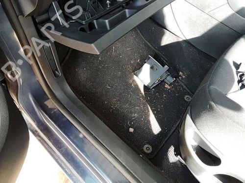 Right taillight PEUGEOT 208 I (CA_, CC_) 1.6 THP | BP31866035C35