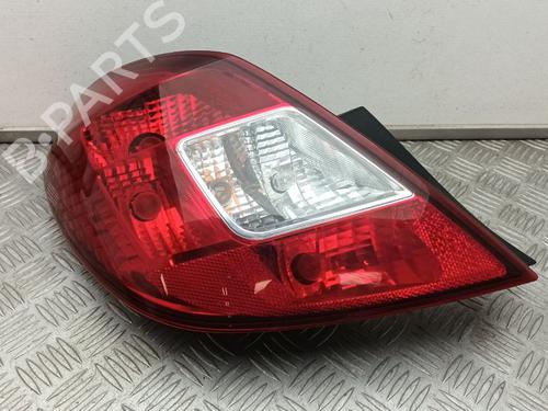 Venstre baglygte VAUXHALL CORSA Mk II (C) (X01) 1.4 Twinport (F08, F68) (90 hp) 29674217
