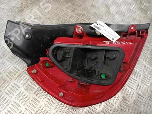 Right taillight RENAULT CLIO III (BR0/1, CR0/1) 1.2 16V (BR02, BR0J, BR11, CR02, CR0J, CR11) | BP29656378C35 